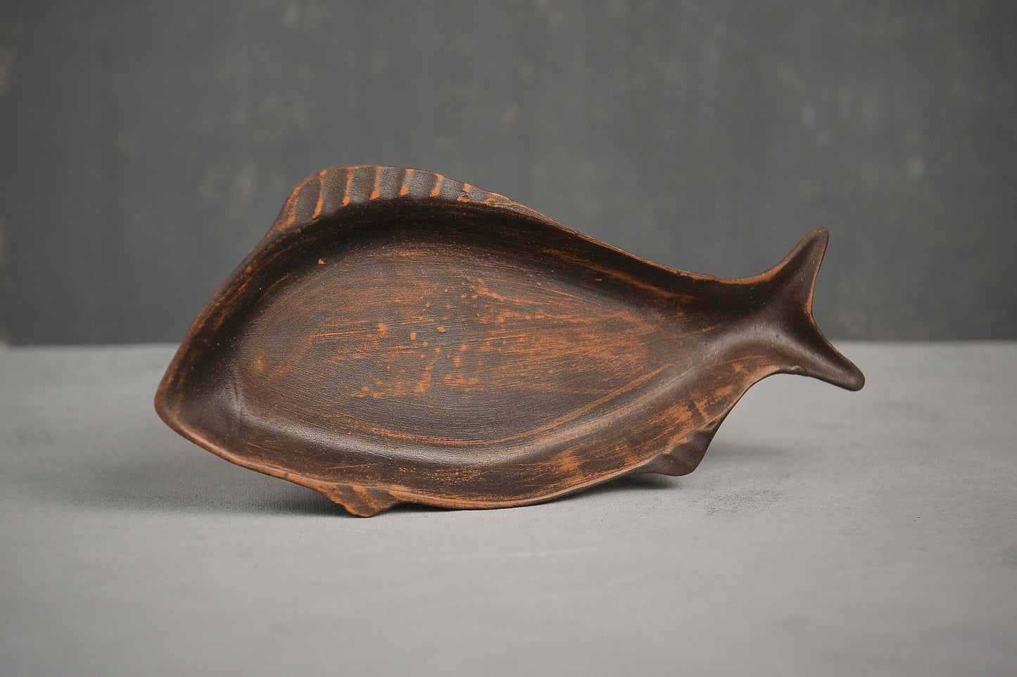 Ceramic Fish Plate Clay Tray Handcrafted Fish Dish Ukrainian Pottery - clayproductsshop