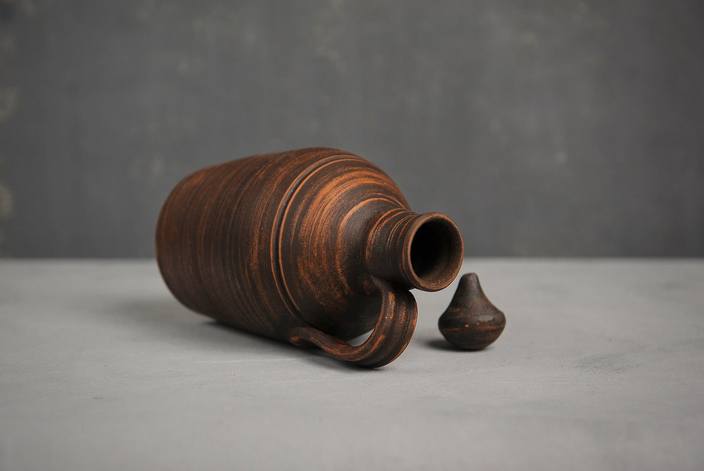 Handmade Bottle with Handle and Lid Red Clay Vessel Jug for Wine Water Juice Milk Vodka Pitchers Pitcher Jar Ewer Jugful 1500 ml - clayproductsshop