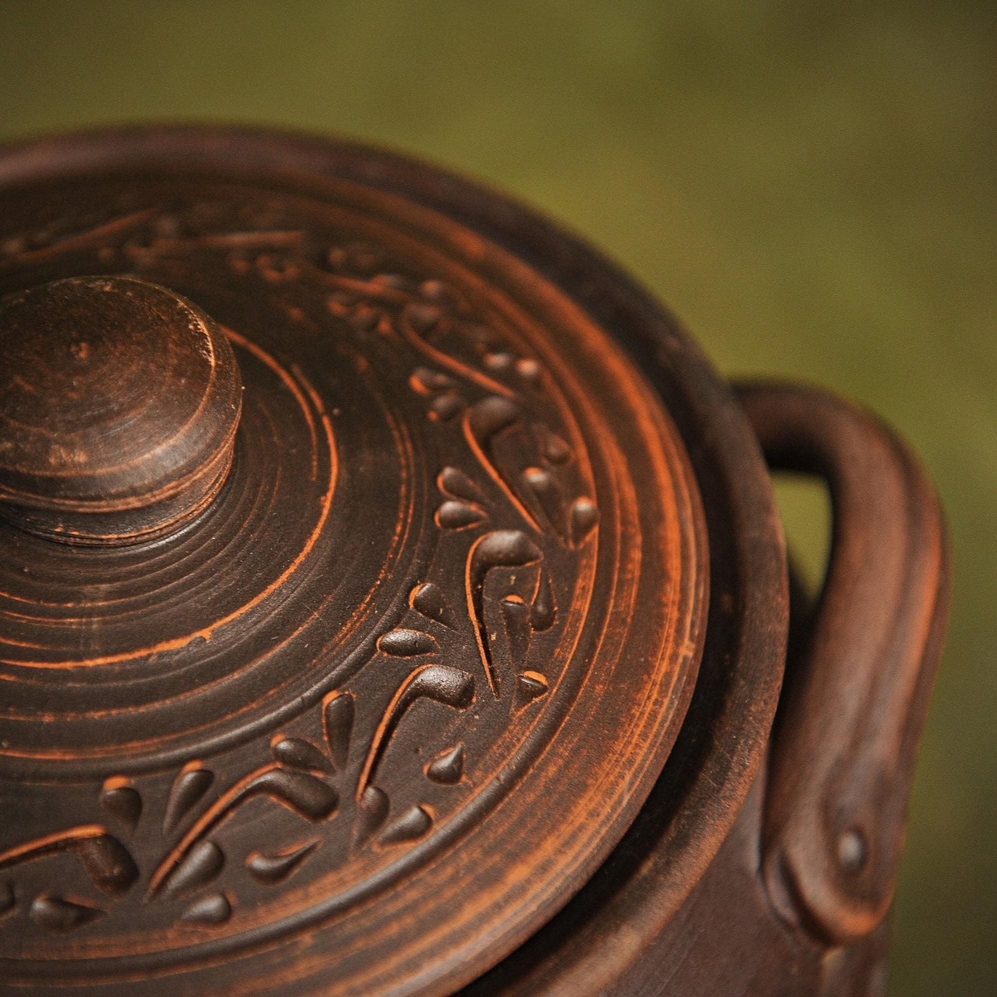 Handmade Clay Pot with Lid: Red Ceramic Cooking Bread Baker, Yogurt and Bean Cookware