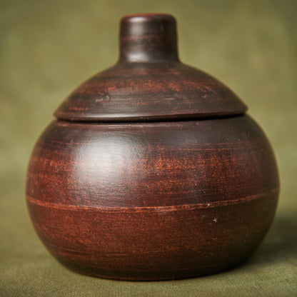 Small Handmade Stoneware Casserole with Lid – Rustic Ceramic Baking Pot - clayproductsshop