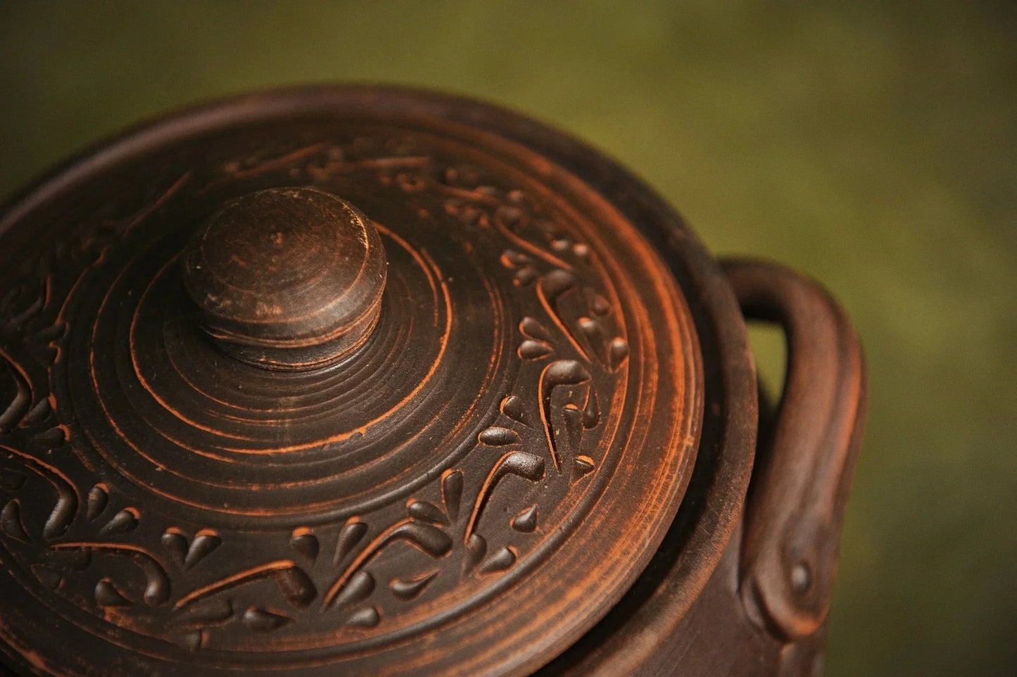 Handmade clay baking pot with lid and handle, rustic engraved pottery kitchenware